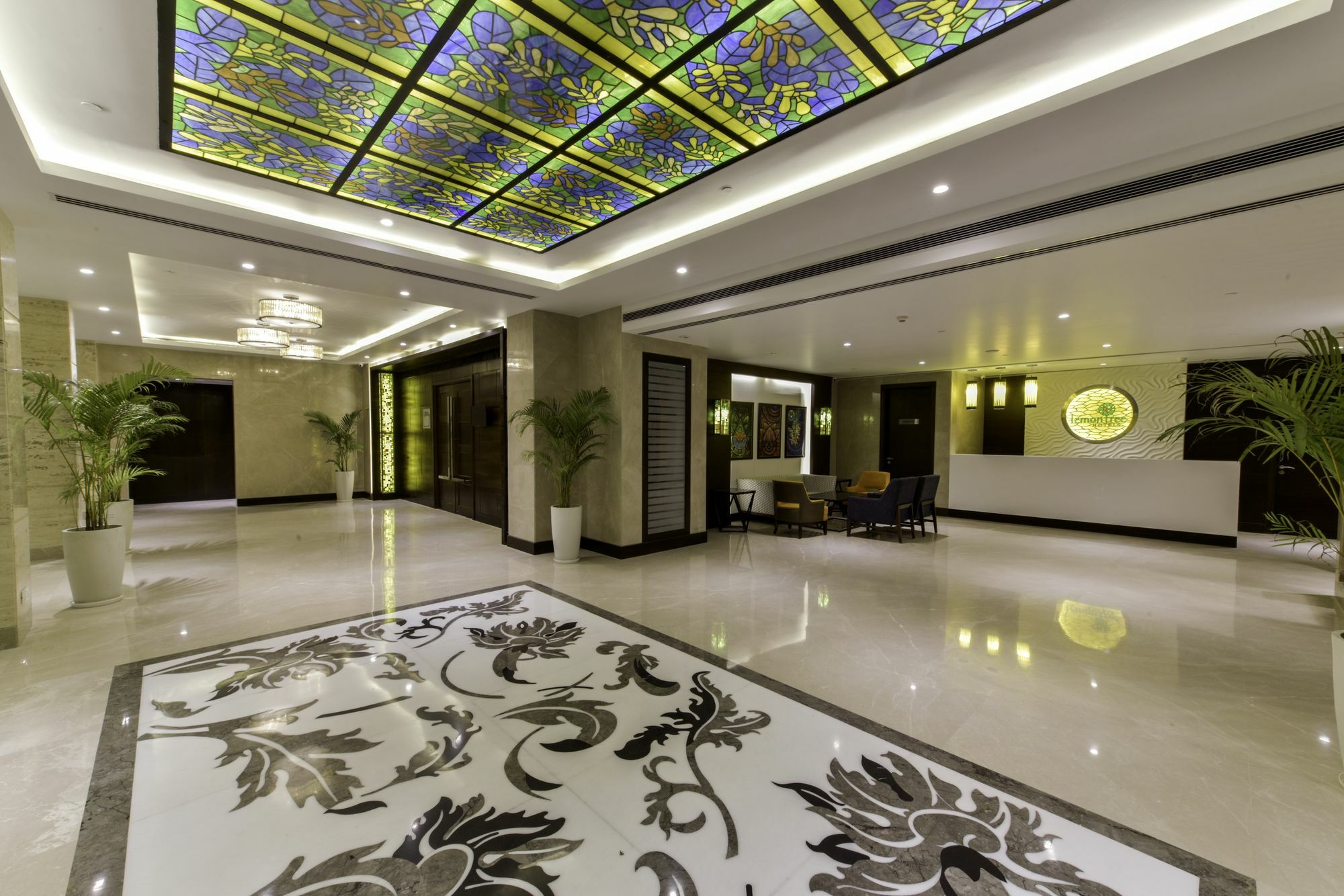 Lemon Tree Hotel Jammu Exterior foto